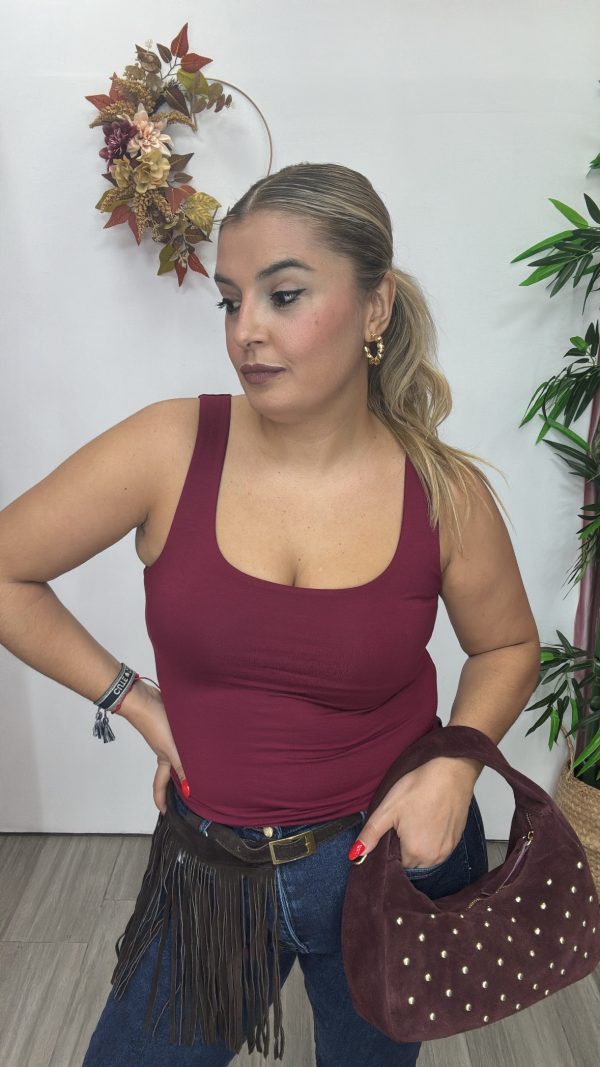 Top basic marta burdeos