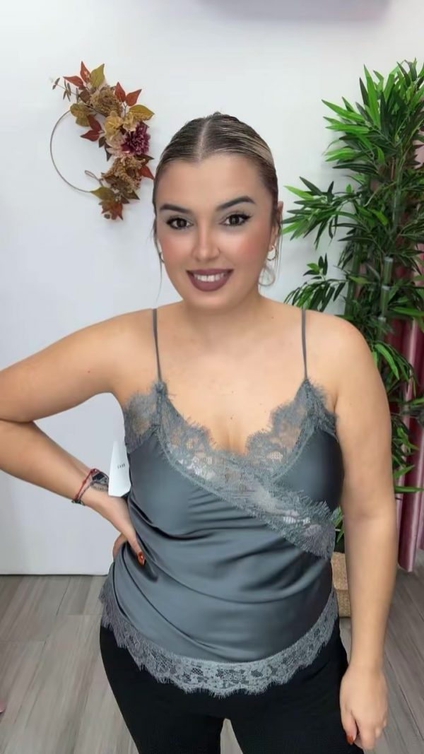 Lencera encaje pico zara gris